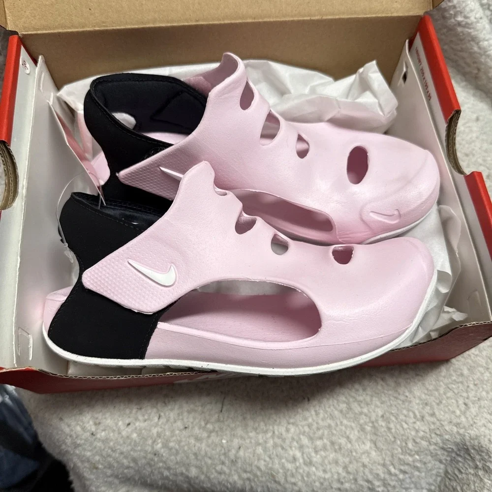 Nike Sunray Protect 3‎ Girls Sandals Size 1Y - NIB